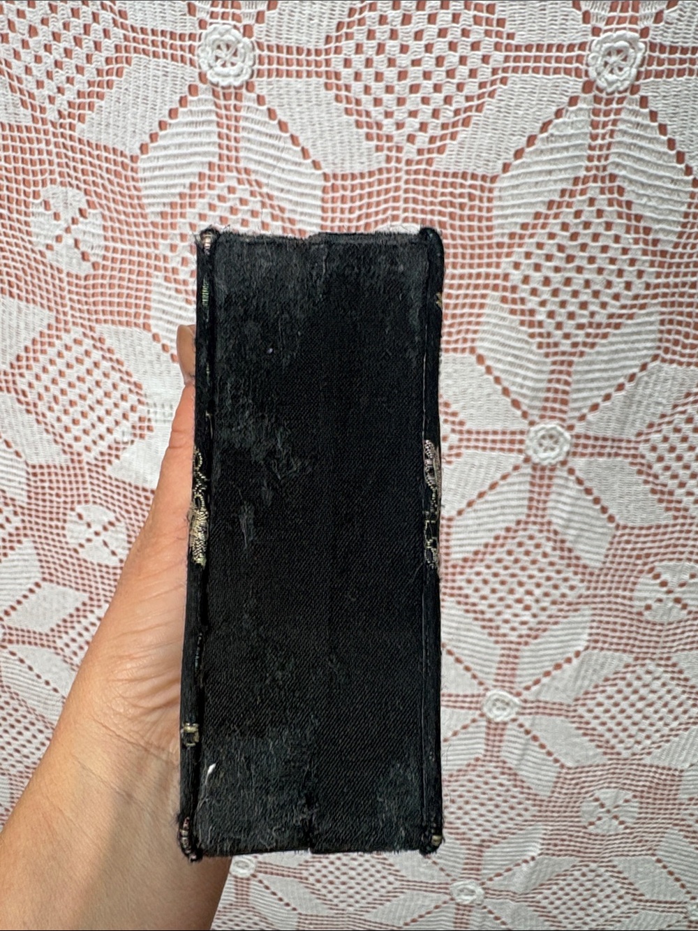 Vintage Black Floral Brocade Vanity Purse - Picture 6 of 11